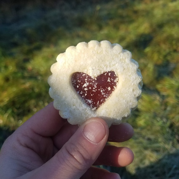 Meet your Posher, Taylor - Picture 4 of 5